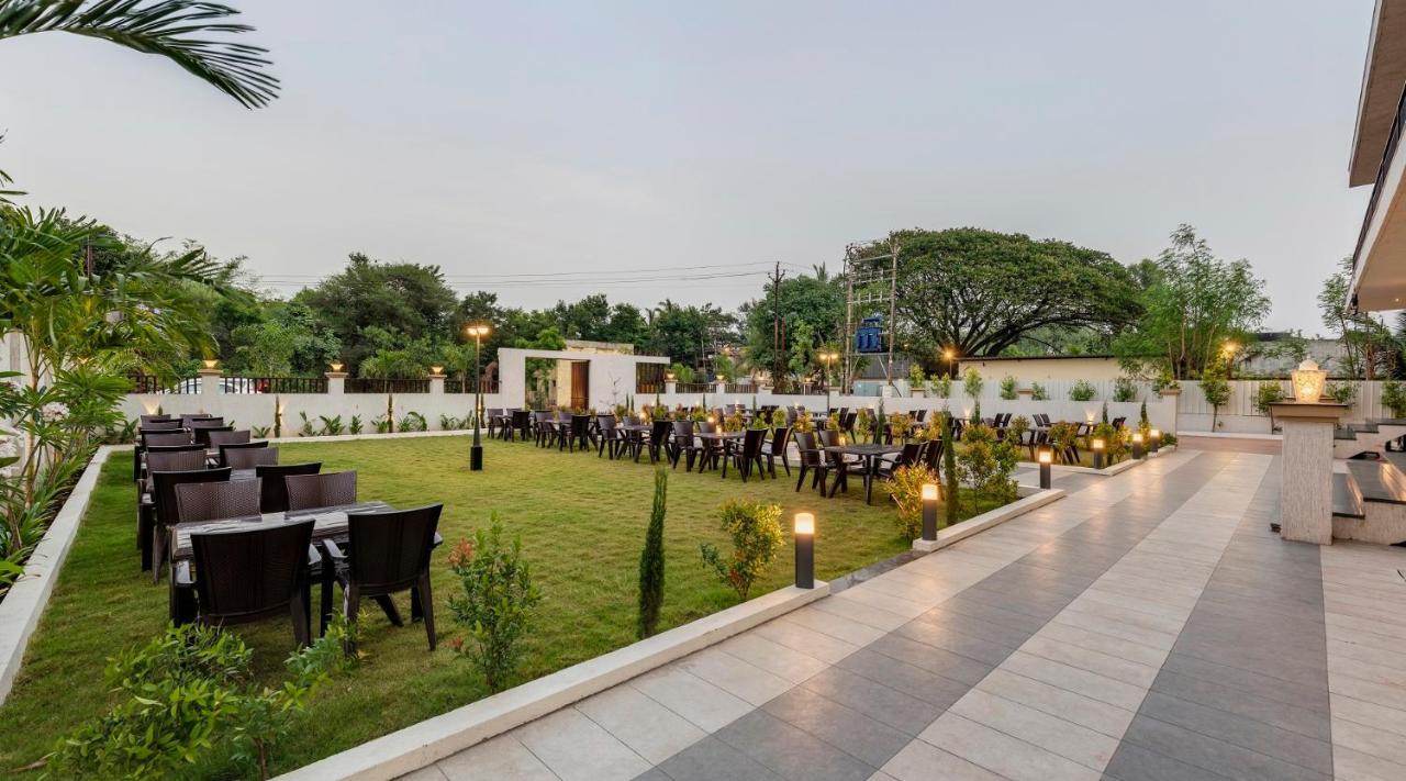 Hotel Grand Indu, 3 Star Kolhapur Dış mekan fotoğraf