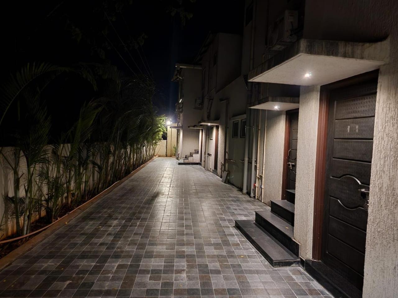 Hotel Grand Indu, 3 Star Kolhapur Dış mekan fotoğraf